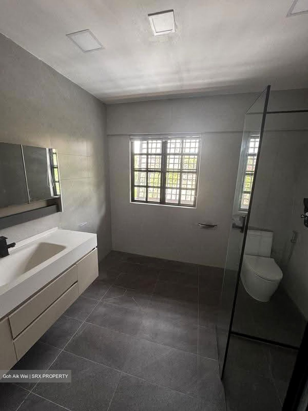 Eng Kong Garden (D21), Terrace #610234781